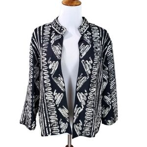 Chico's Black and White Art-To-Wear Bolero Abstract Dressy Blazer Jacket Size 2